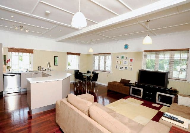 25 Ayr Street, MORNINGSIDE QLD 4170, Morningside - Image 1