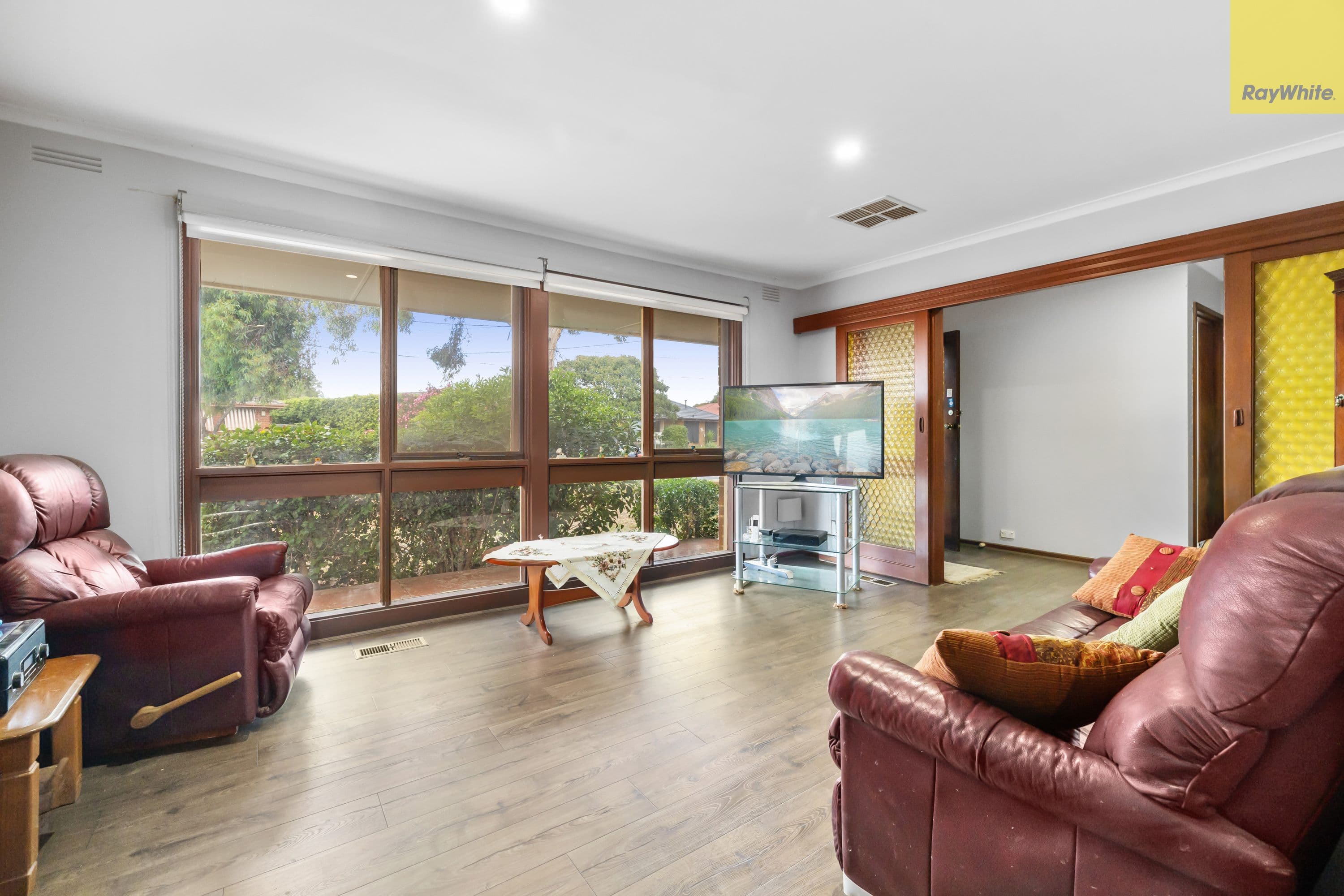 7 Kinloch Road, Melton VIC 3337, Melton - Thumbnail 7
