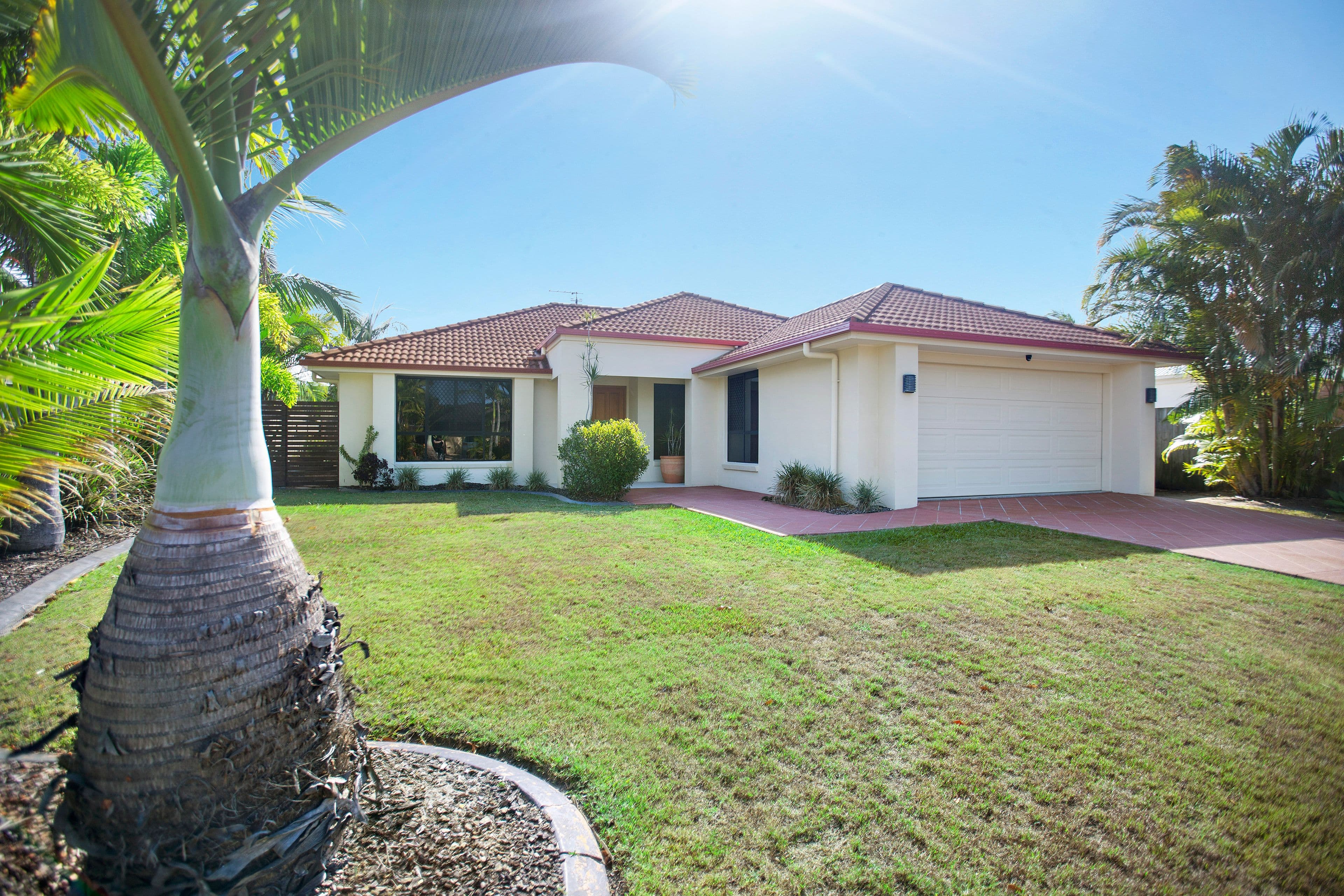3 Regal Crescent, Sippy Downs QLD 4556, Sippy Downs - Thumbnail 2