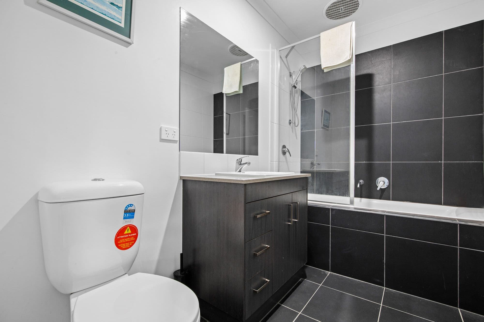 11 Herne Path, Wyndham Vale VIC 3024, Wyndham Vale - Thumbnail 6