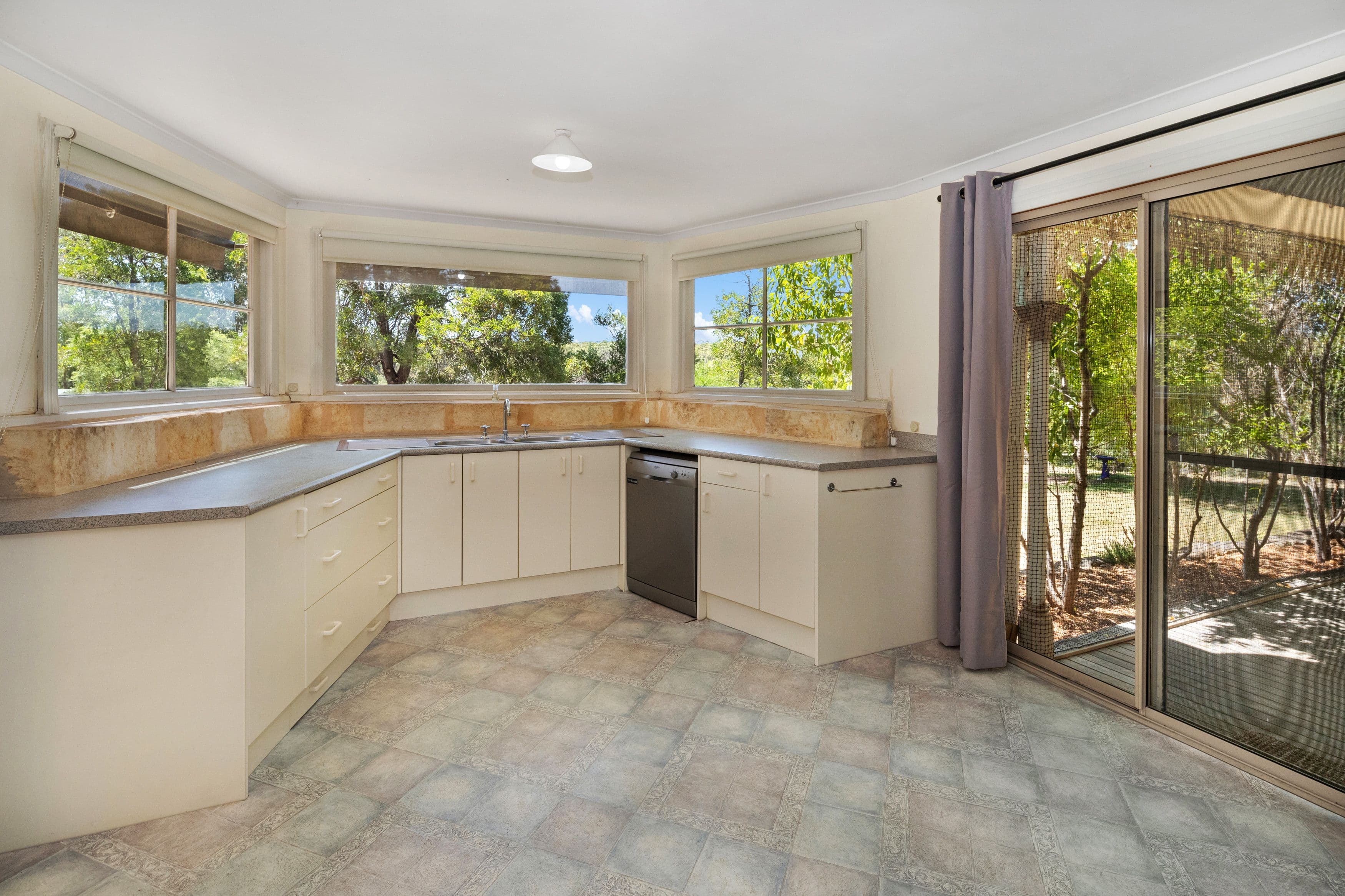 116 Tantaus Road, Dereel VIC 3352, Dereel - Thumbnail 5