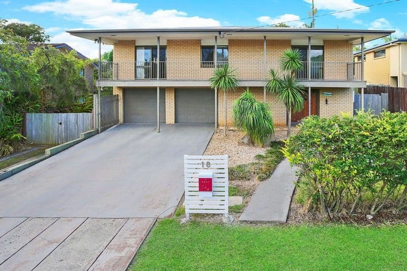 18 Lawrence Street, Mooloolaba QLD 4557, Mooloolaba - Thumbnail 2