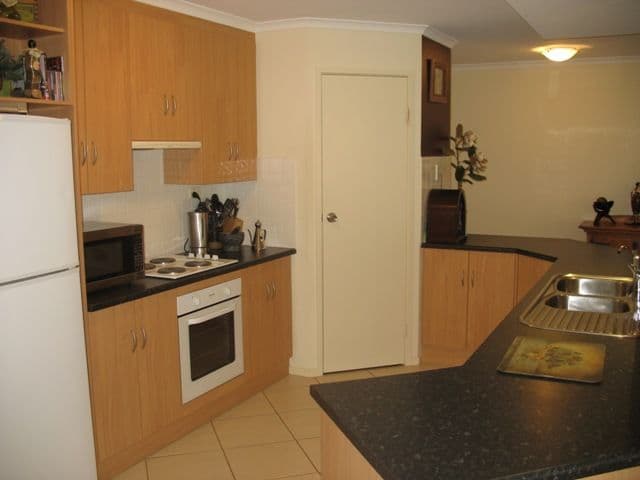 16 Schaefer Drive, LOXTON SA 5333, Loxton - Thumbnail 3