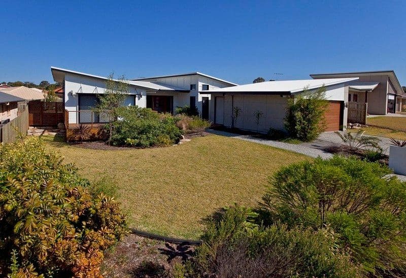 3 Parklink Drive, REDLAND BAY QLD 4165, Redland Bay - Image 1