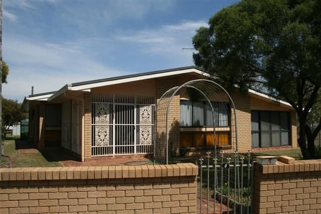 8 Martin Street, ROMA QLD 4455, Roma - Image 1