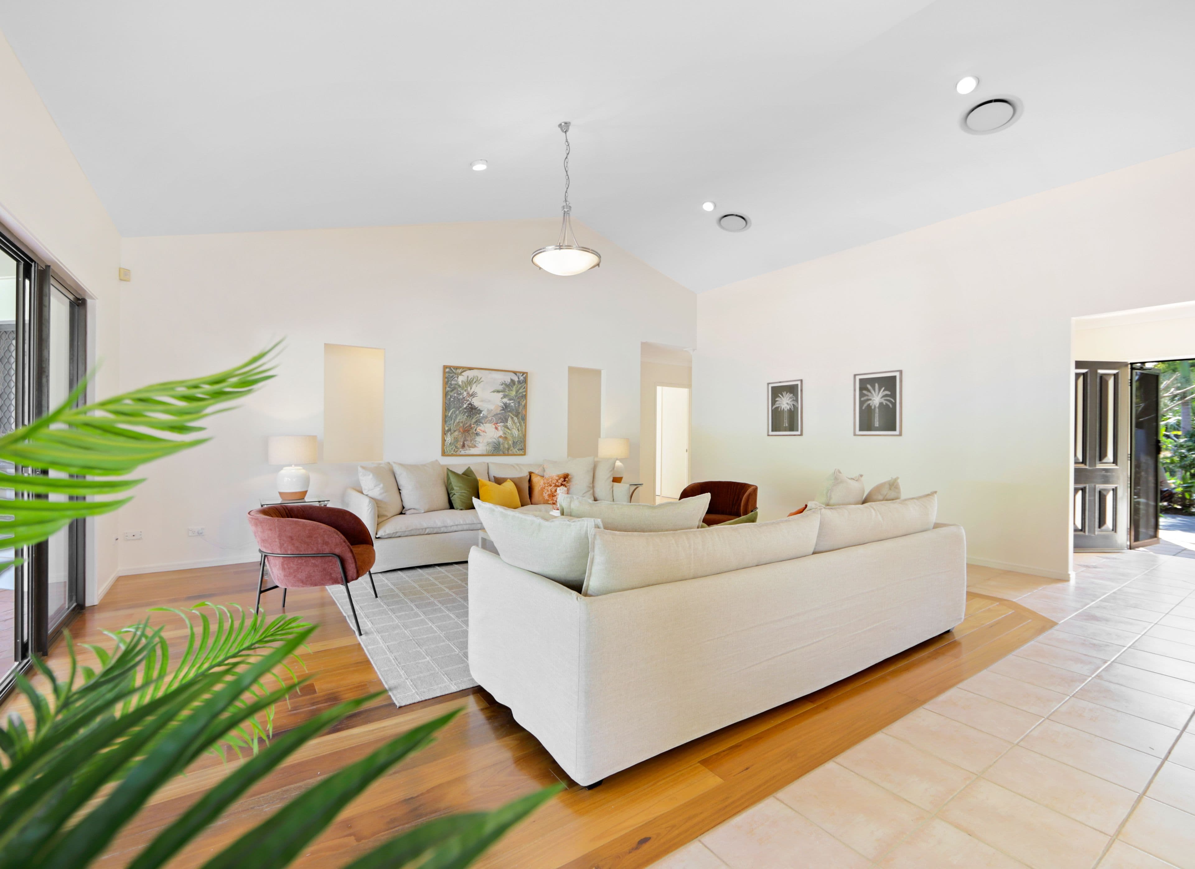 25 Shepton Crescent, Mudgeeraba QLD 4213, Mudgeeraba - Thumbnail 4