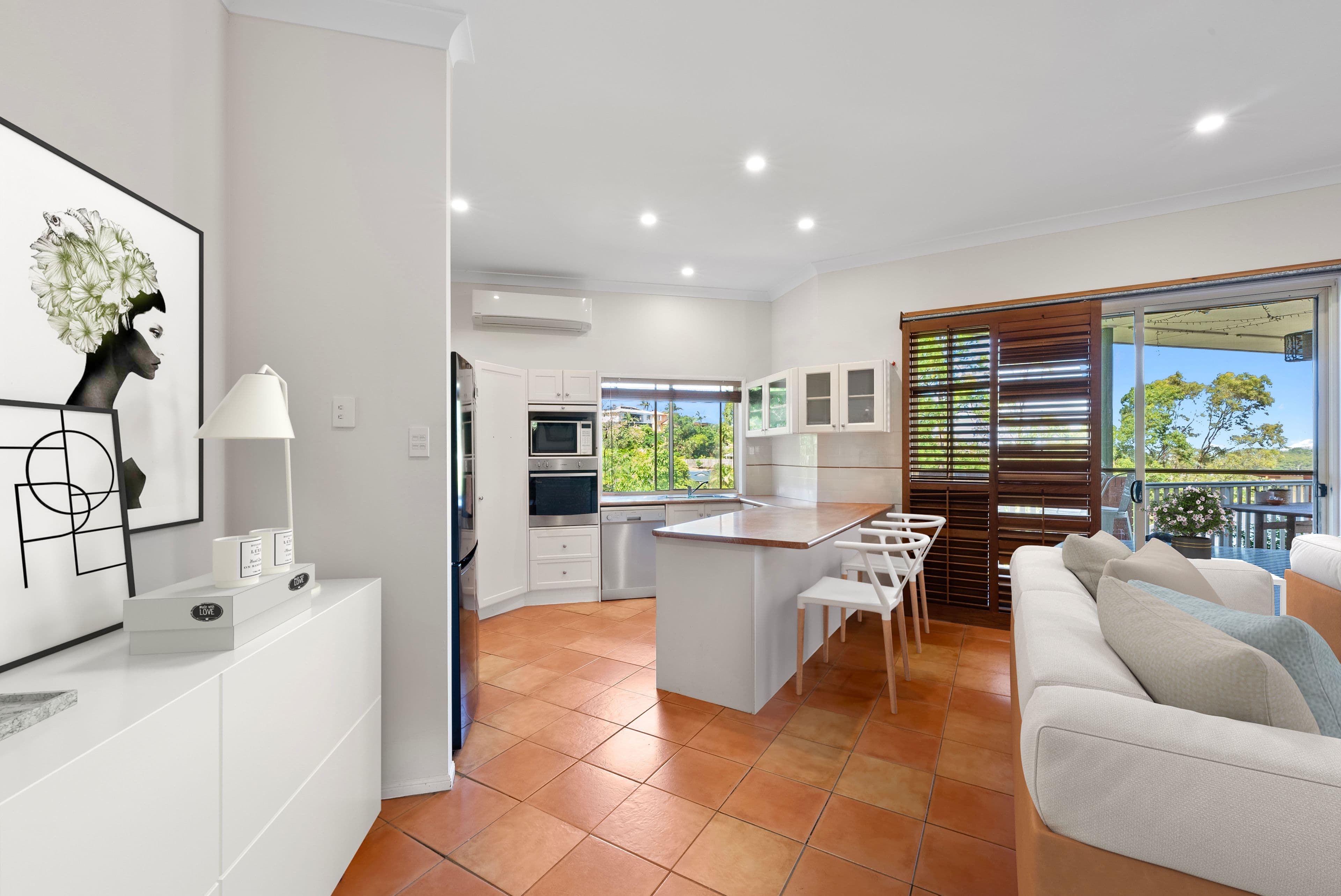 7 Pago Terrace, Pacific Pines QLD 4211, Pacific Pines - Thumbnail 6