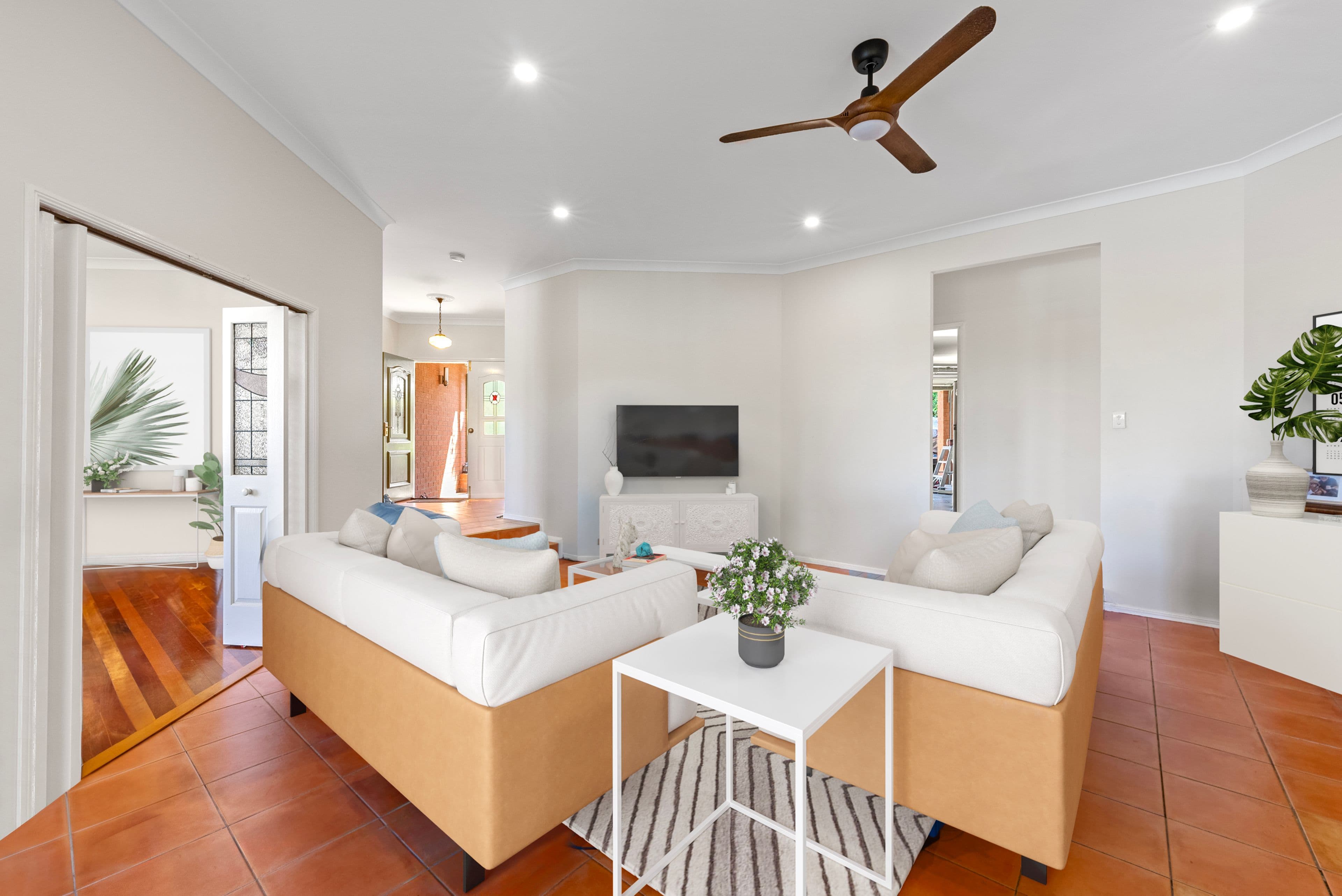 7 Pago Terrace, Pacific Pines QLD 4211, Pacific Pines - Thumbnail 8