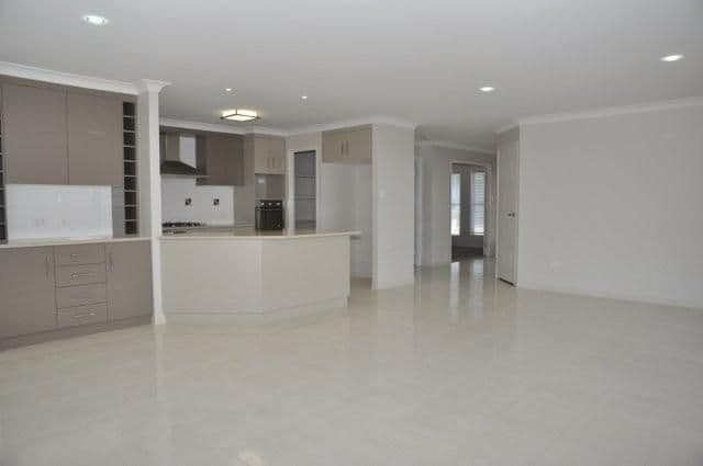 16 Vinnicombe Street, KEARNEYS SPRING QLD 4350, Kearneys Spring - Thumbnail 4
