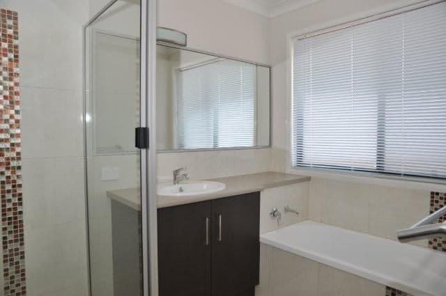 16 Vinnicombe Street, KEARNEYS SPRING QLD 4350, Kearneys Spring - Thumbnail 8