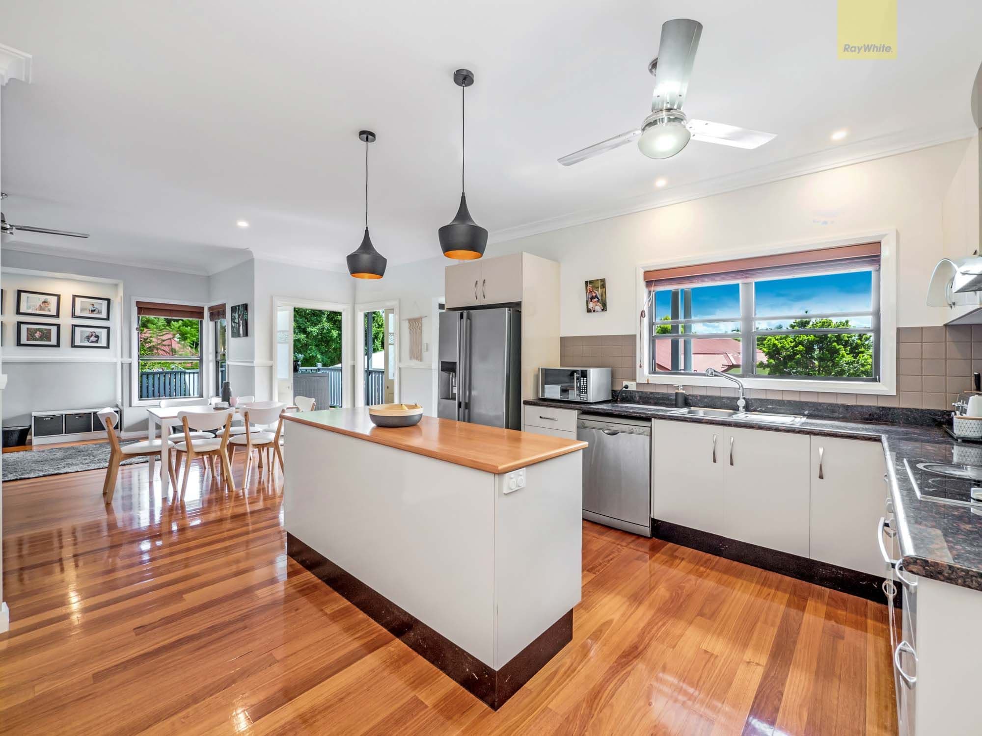 17 Allen Street, Girards Hill - Thumbnail 2