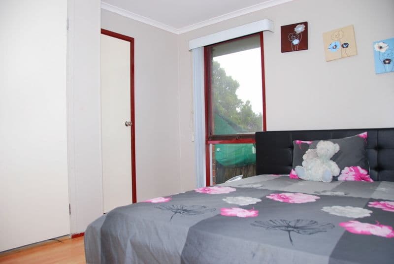 31 Willow Drive, HAMPTON PARK VIC 3976, Hampton Park - Thumbnail 2