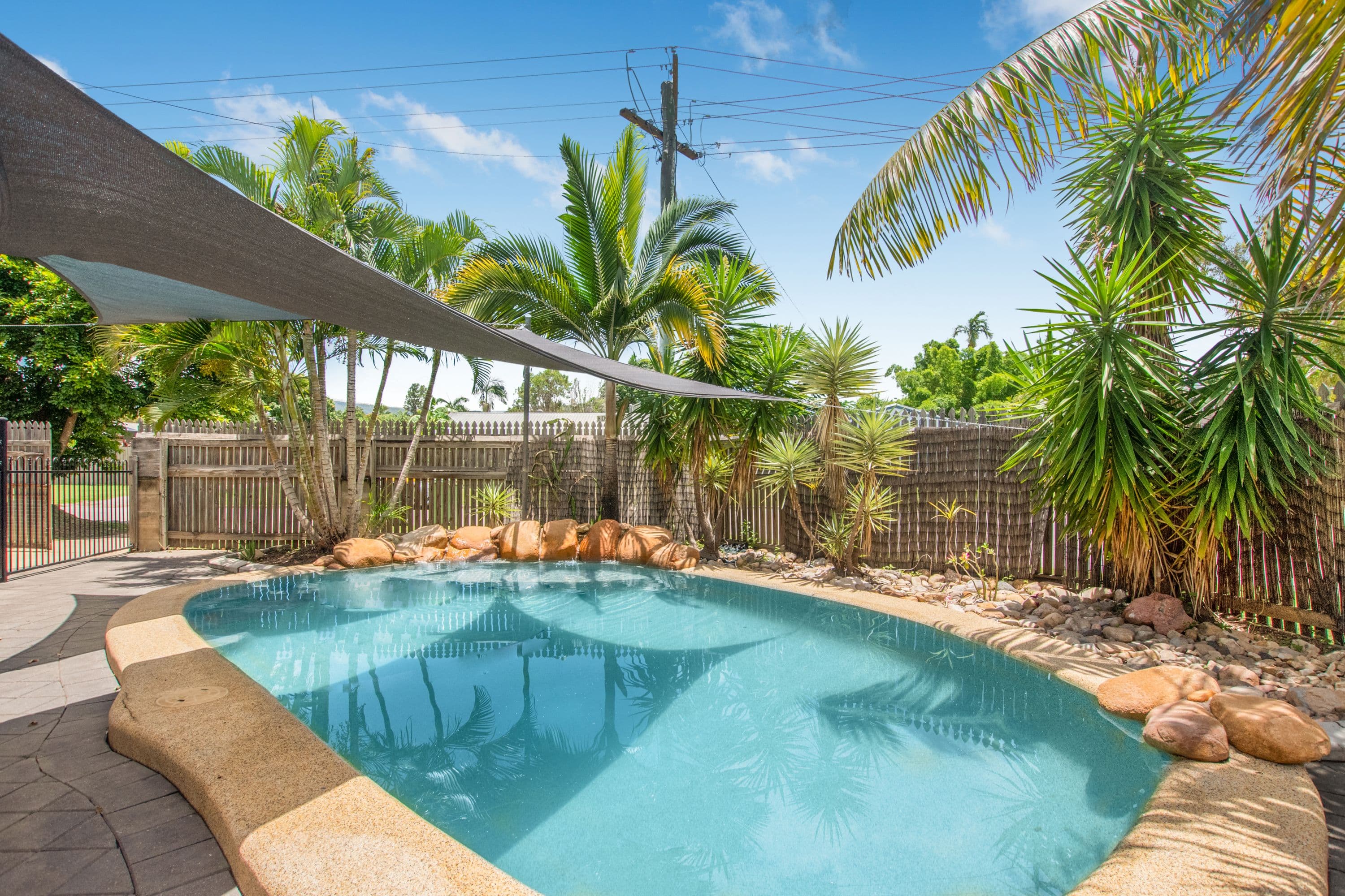 12 Hicks Street, Kirwan QLD 4817, Kirwan - Thumbnail 2