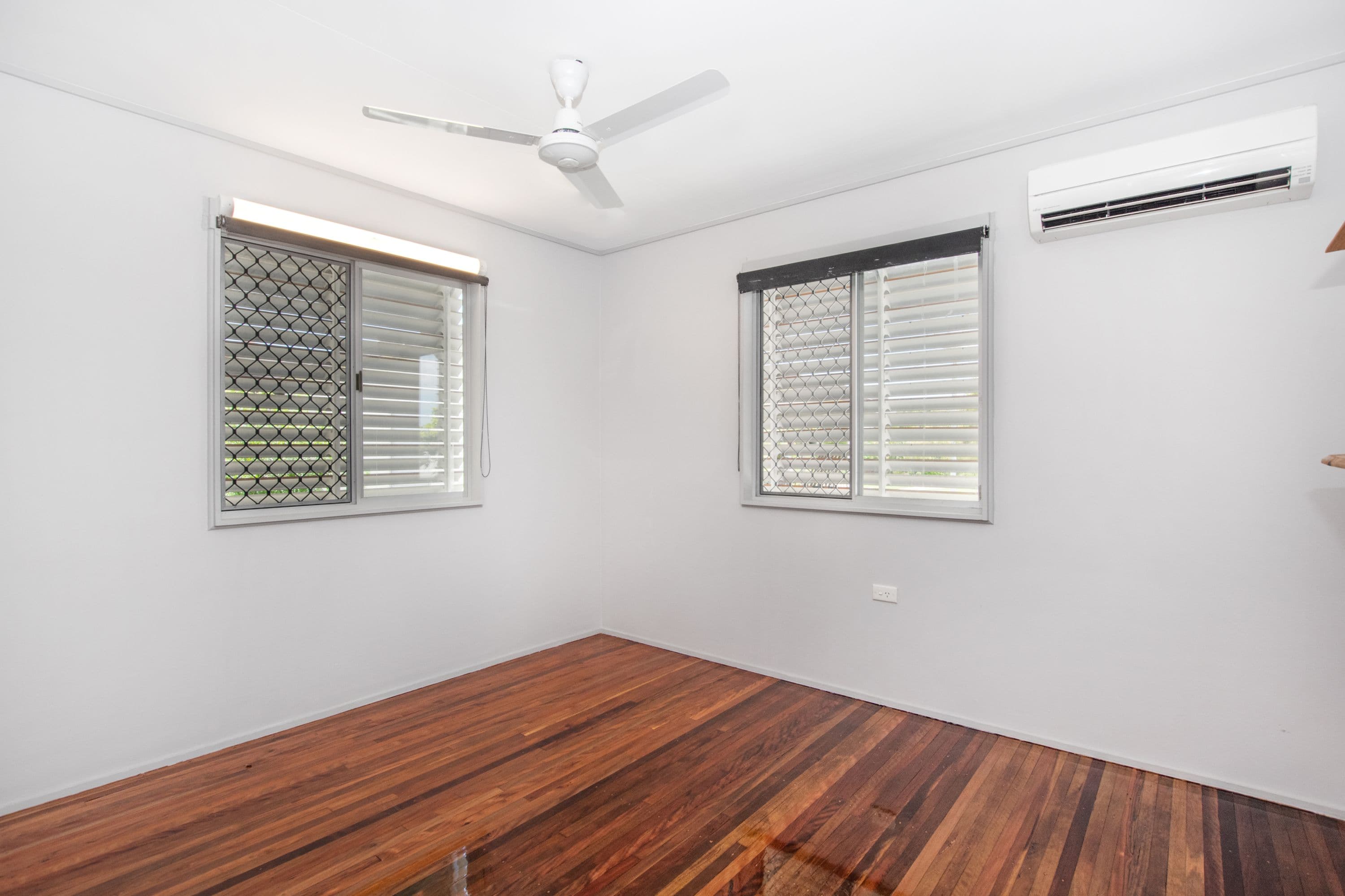 12 Hicks Street, Kirwan QLD 4817, Kirwan - Thumbnail 6