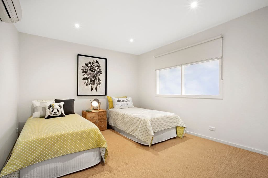 13 Tatong Road, Brighton East VIC 3187, Brighton East - Thumbnail 8