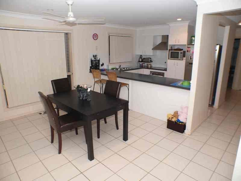 24 Silver Gull Street, COOMERA QLD 4209, Coomera - Thumbnail 4