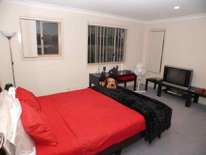 24 Silver Gull Street, COOMERA QLD 4209, Coomera - Thumbnail 7