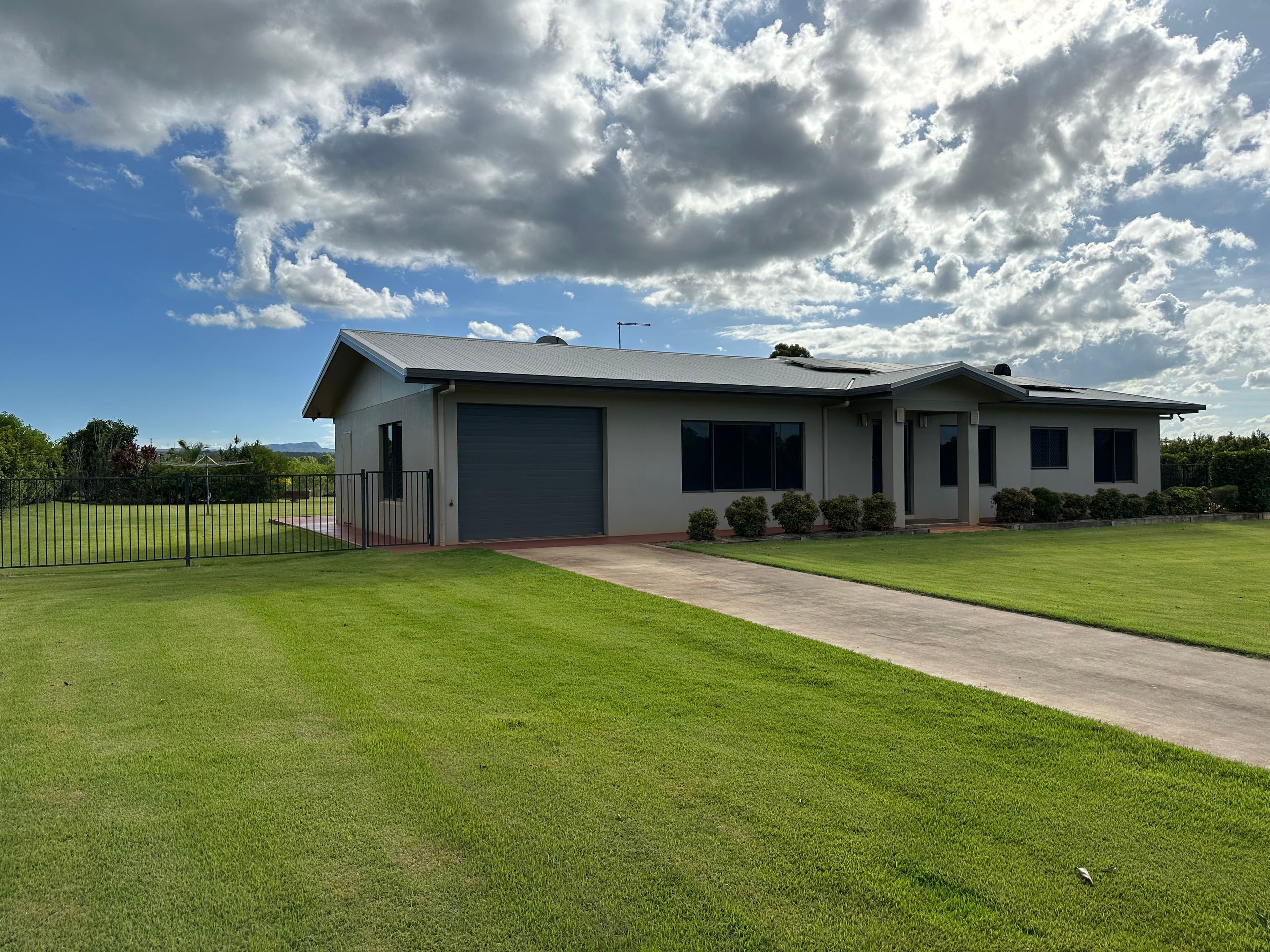 19 Gallo Drive, Mareeba QLD 4880, Mareeba - Image 1