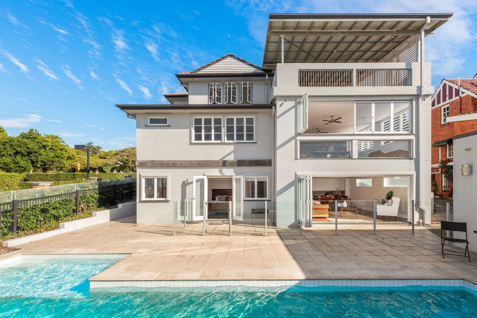 16 Killara Avenue, Hamilton QLD 4007, Hamilton - Thumbnail 2