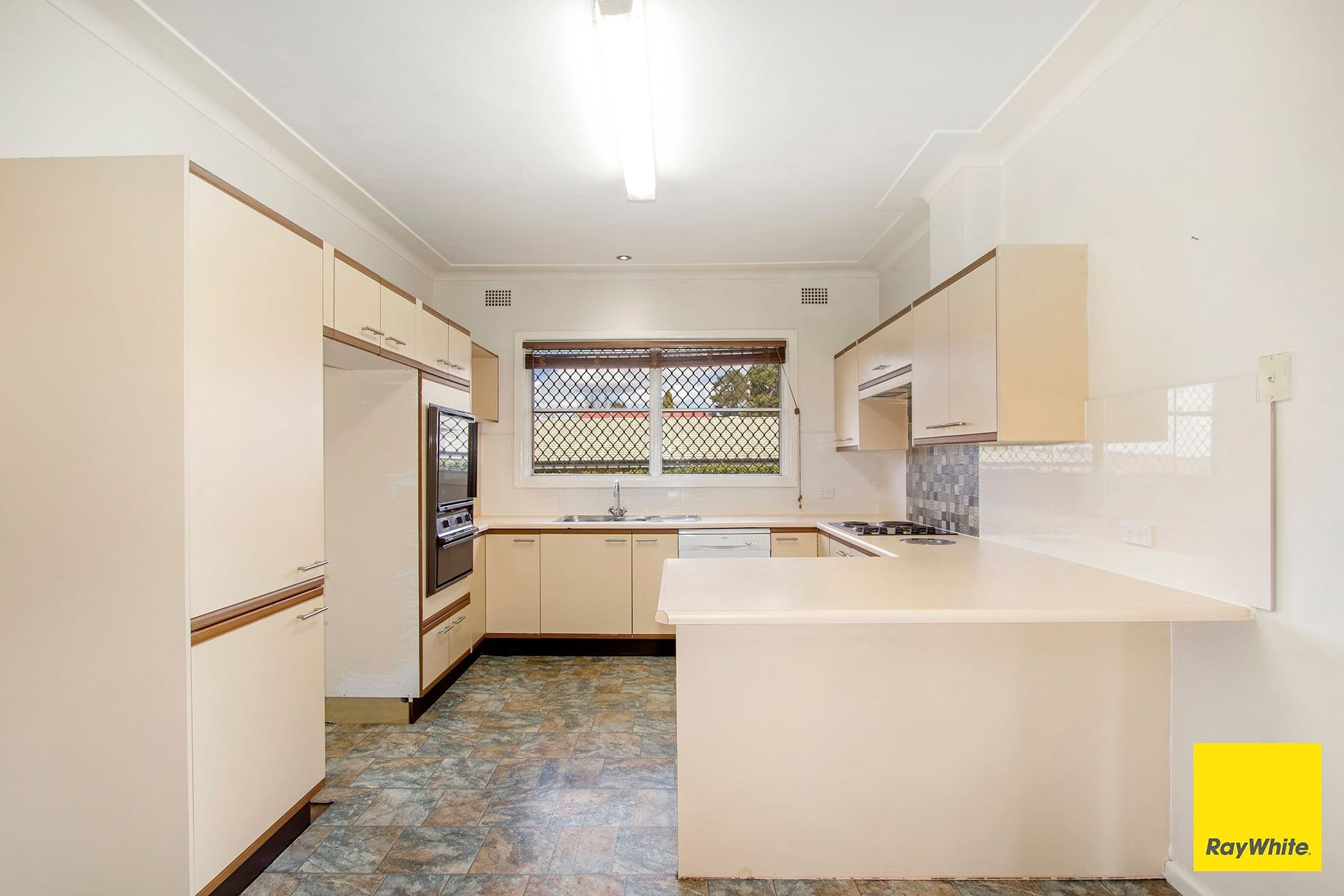 30 Marsh Street, Armidale NSW 2350, Armidale - Thumbnail 5