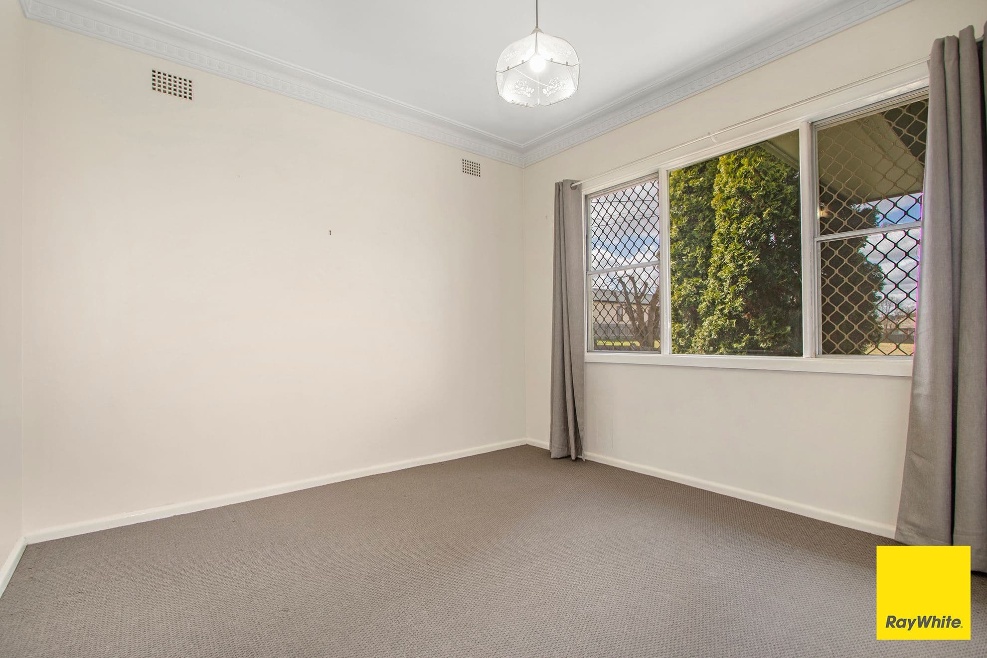 30 Marsh Street, Armidale NSW 2350, Armidale - Thumbnail 7