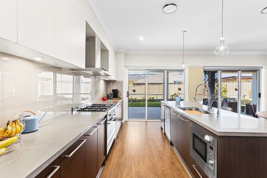 13 Scanlon Street, Calderwood NSW 2527, Calderwood - Thumbnail 2