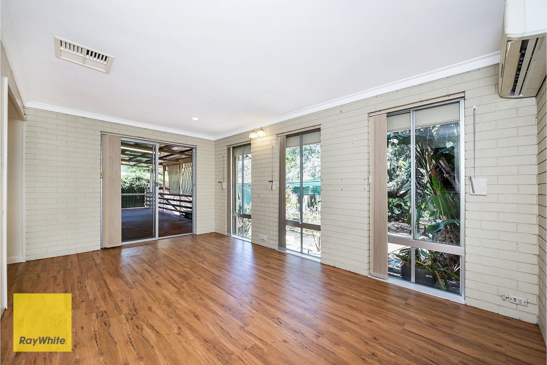 154 Canning Road, Kalamunda WA 6076, Kalamunda - Thumbnail 8