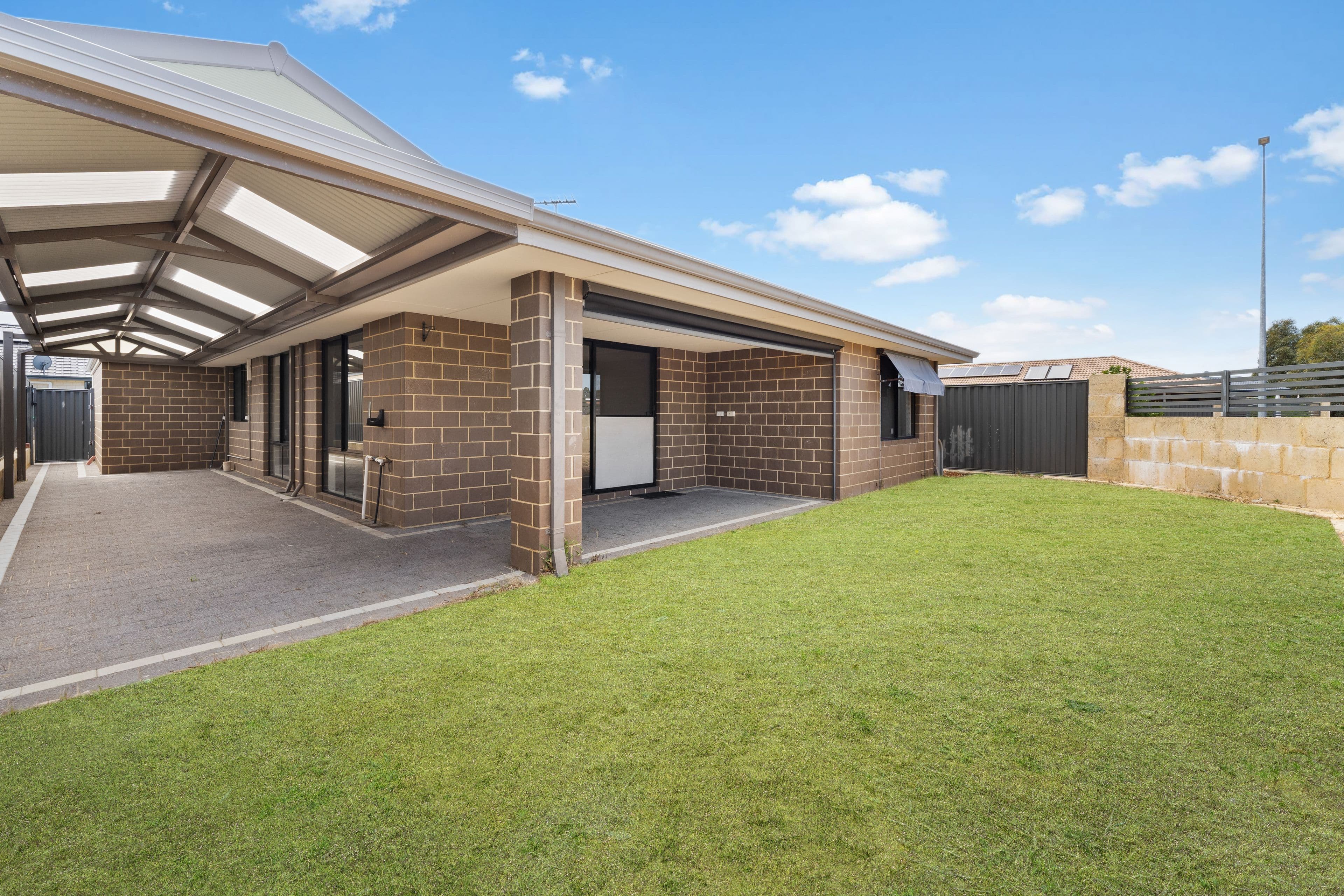 19 Strathallen Street, Baldivis WA 6171, Baldivis - Thumbnail 2