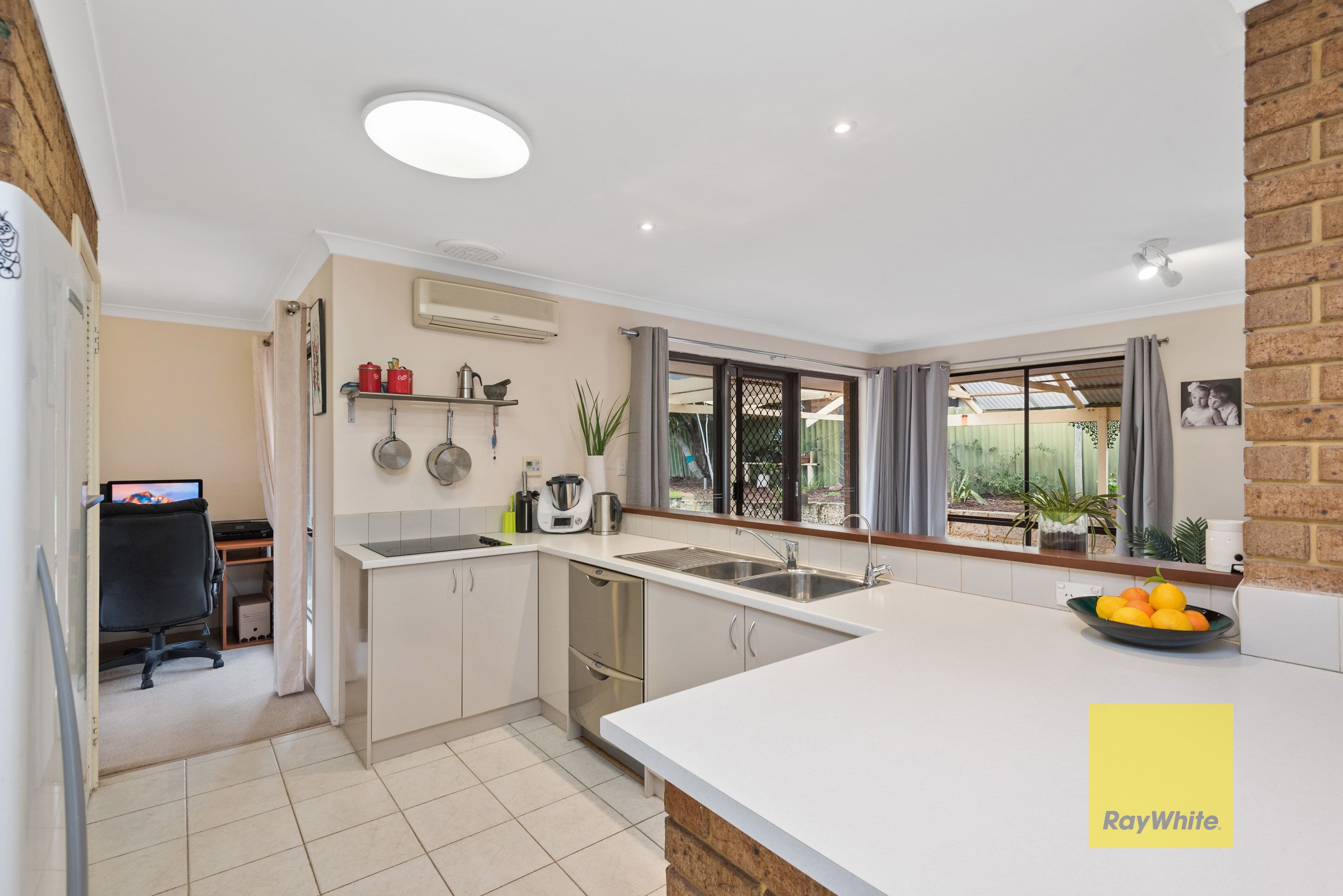 2 Alderhaus Drive, Kingsley WA 6026, Kingsley - Thumbnail 5