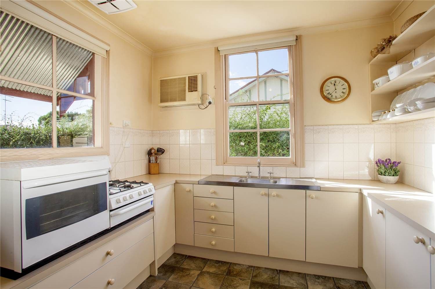 20 Albert Street, GEELONG WEST VIC 3218, Geelong West - Thumbnail 3