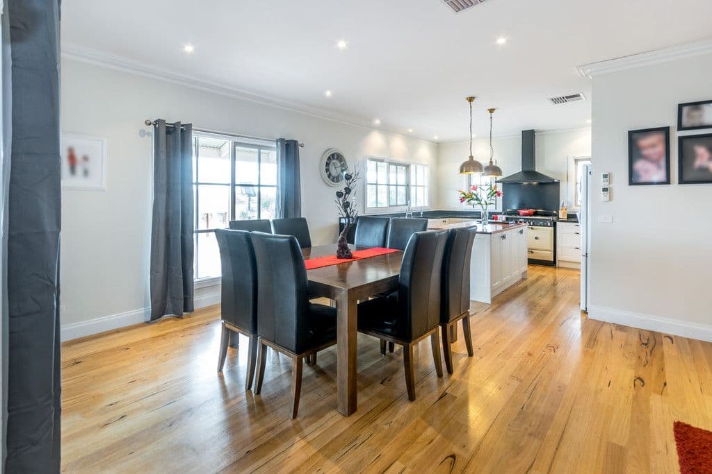 3 Connemarra Circuit, Melton VIC 3337, Melton - Thumbnail 6