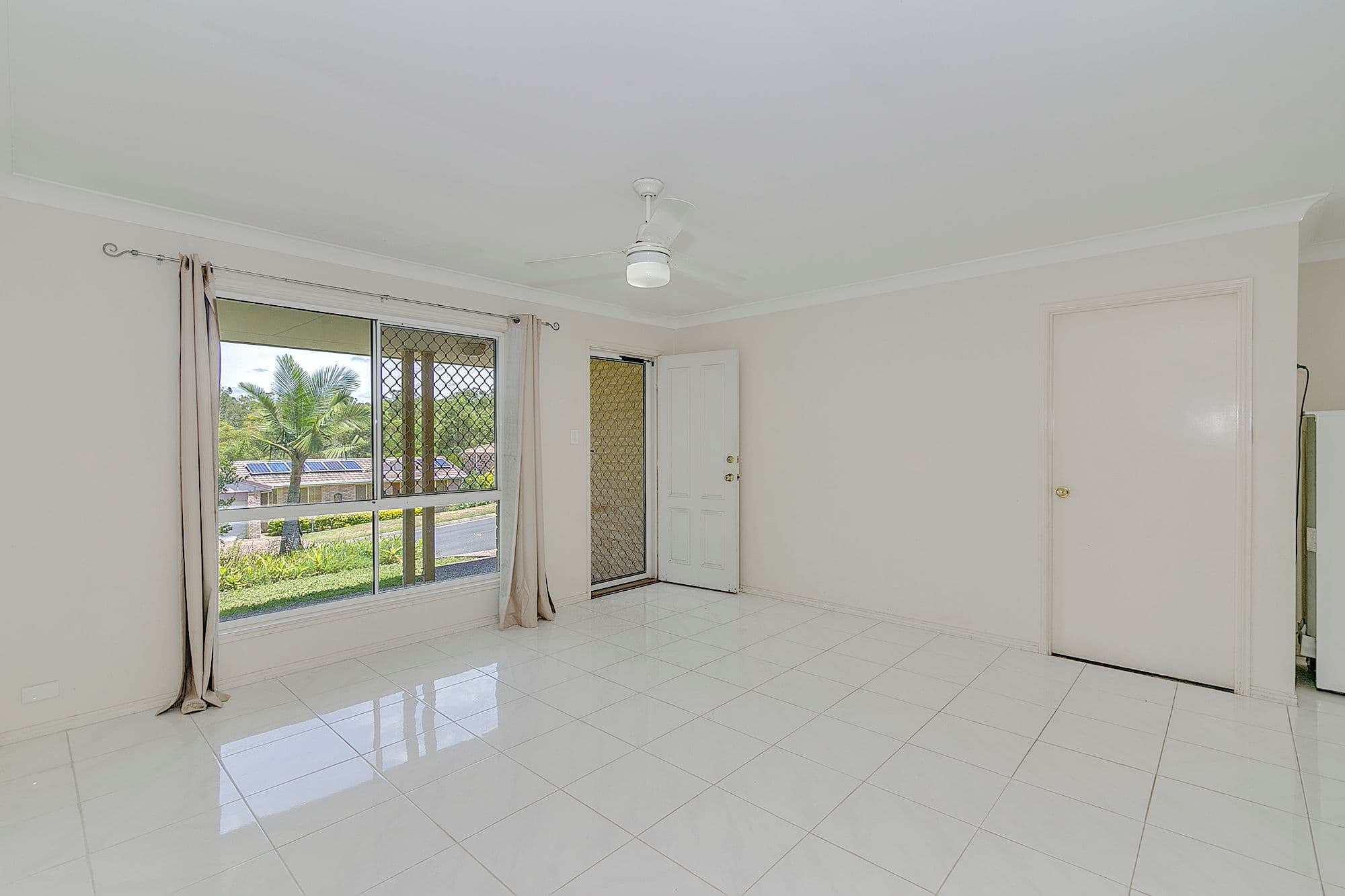 21 Kummara Road, Edens Landing QLD 4207, Edens Landing - Thumbnail 8