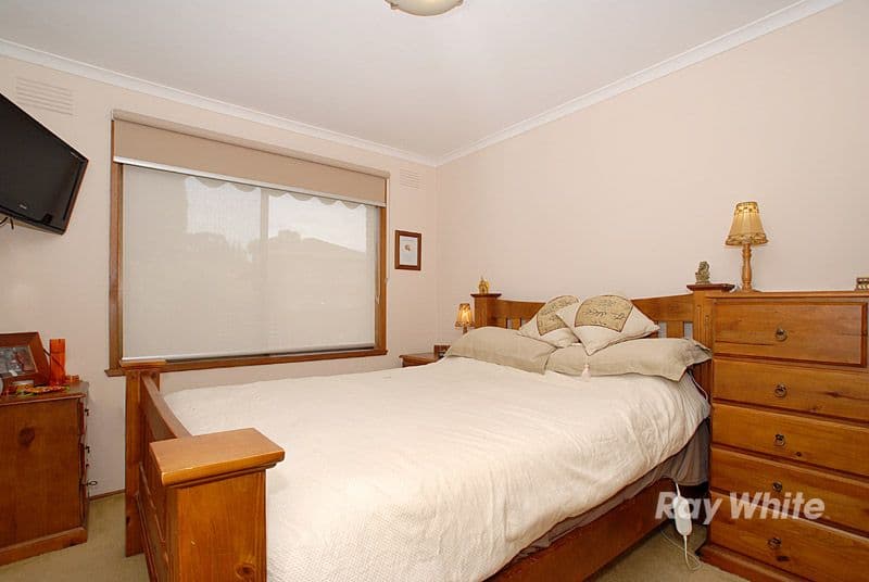 29 Ascot Drive, NOBLE PARK NORTH VIC 3174, Noble Park North - Thumbnail 3