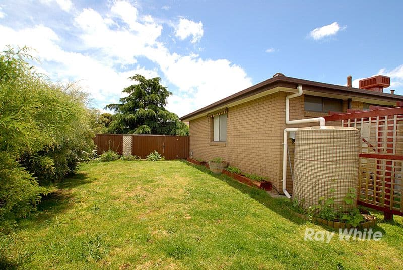 29 Ascot Drive, NOBLE PARK NORTH VIC 3174, Noble Park North - Thumbnail 4