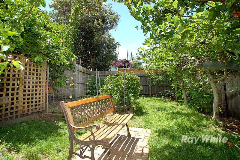 29 Ascot Drive, NOBLE PARK NORTH VIC 3174, Noble Park North - Thumbnail 6