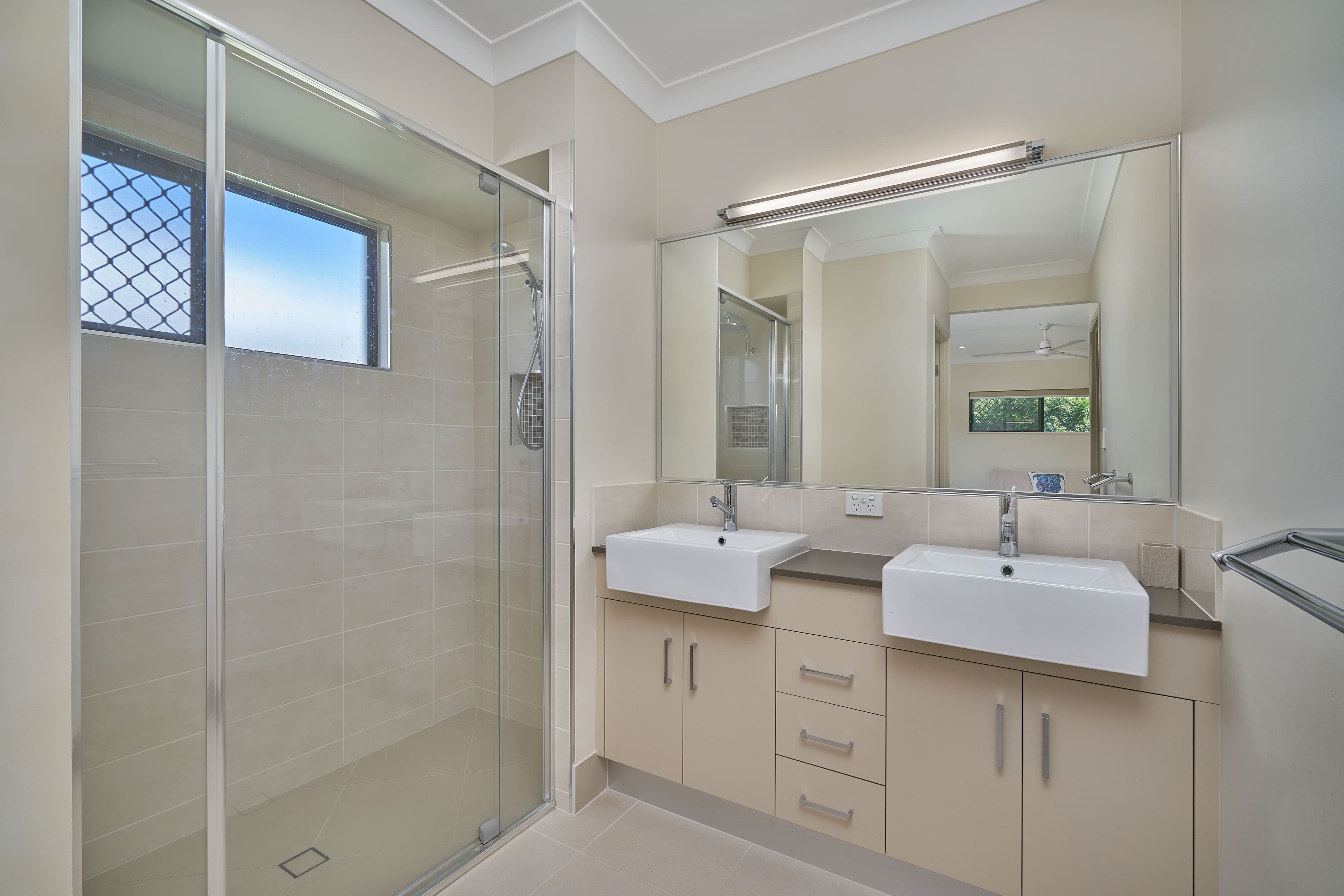 59 Springbrook Avenue, Redlynch QLD 4870, Redlynch - Thumbnail 7