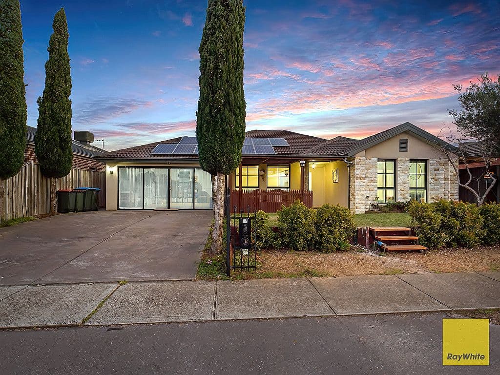 17 Daisy Drive, Point Cook VIC 3030, Point Cook - Thumbnail 2