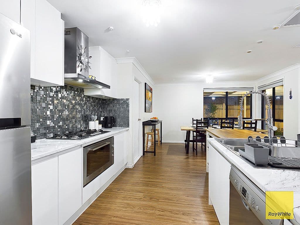 17 Daisy Drive, Point Cook VIC 3030, Point Cook - Thumbnail 5