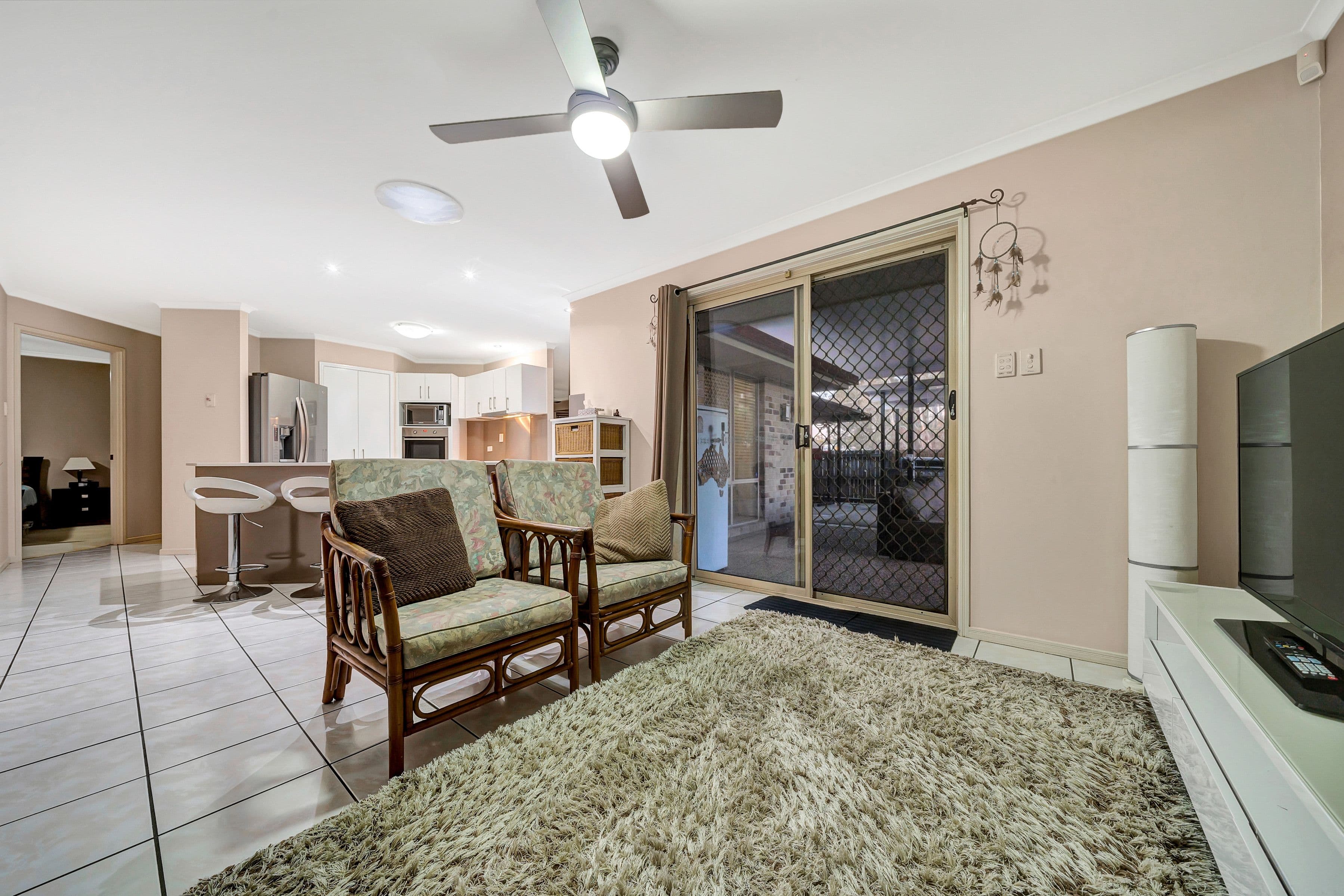 122 Lamberth Road, Regents Park QLD 4118, Regents Park - Thumbnail 6
