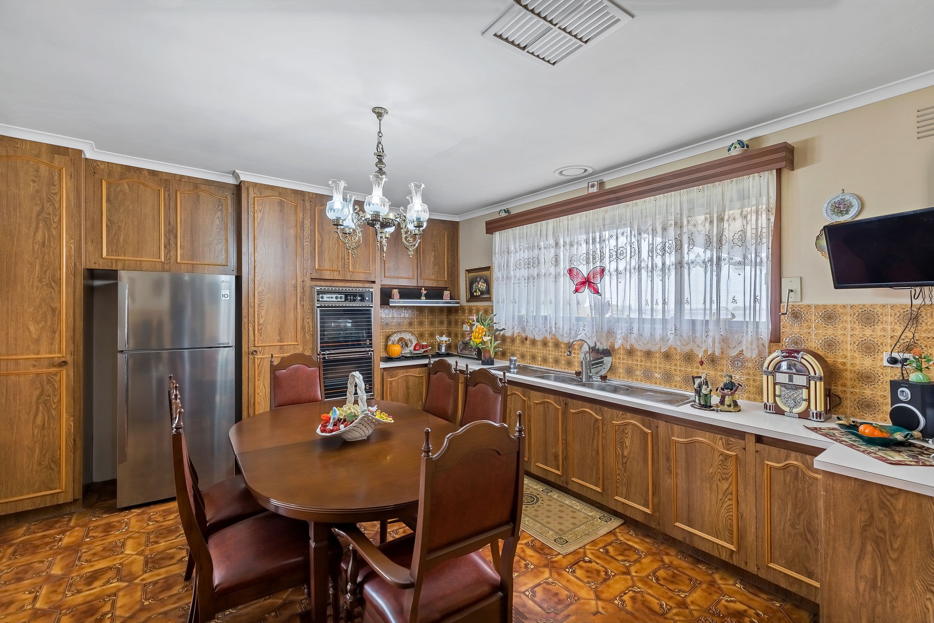 17 Stonehaven Drive, Thomastown VIC 3074, Thomastown - Thumbnail 3