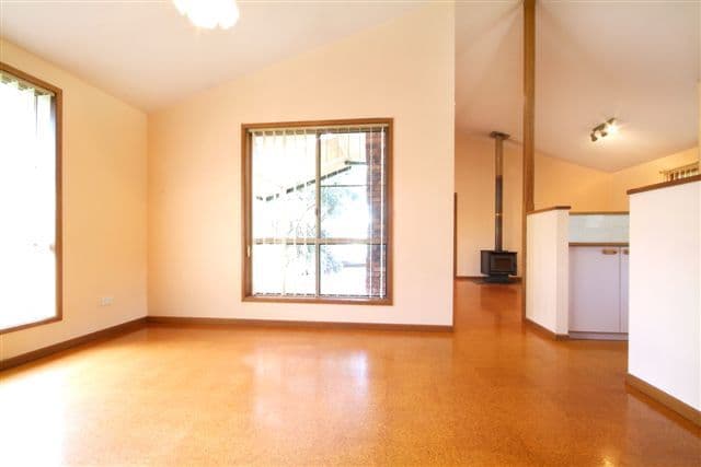 3  Castille Court, HIGHFIELDS QLD 4352, Highfields - Thumbnail 3