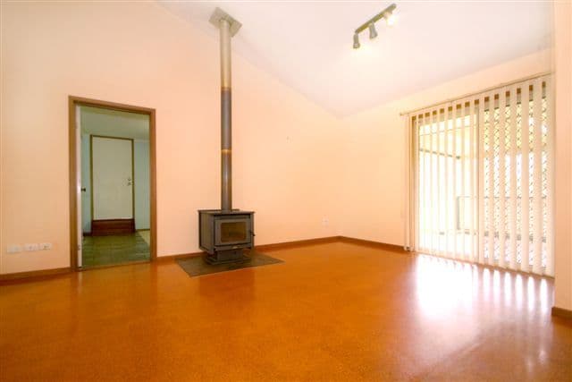 3  Castille Court, HIGHFIELDS QLD 4352, Highfields - Thumbnail 5