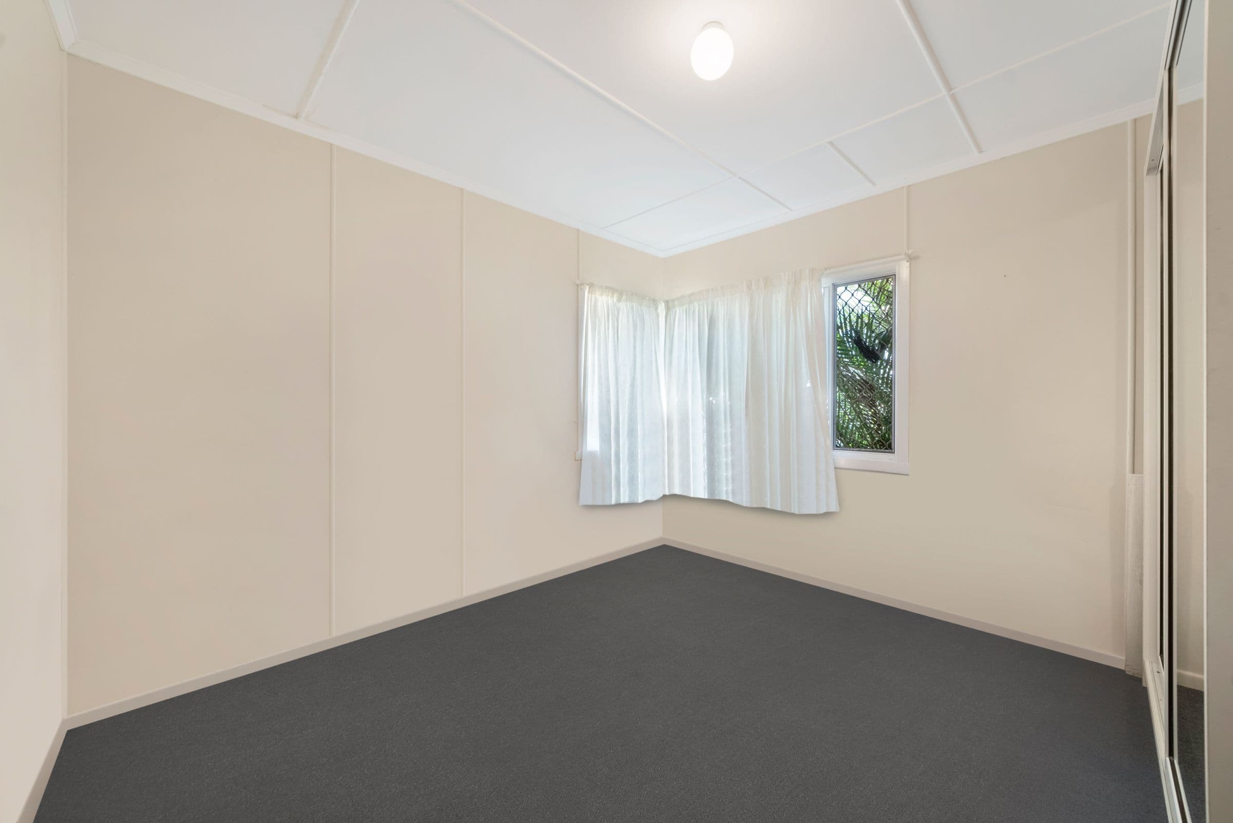32 Blakeney Street, Woody Point QLD 4019, Woody Point - Thumbnail 7