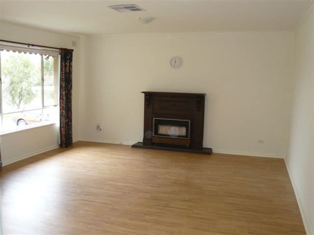 18  Melveen Street, MODBURY SA 5092, Modbury - Thumbnail 4