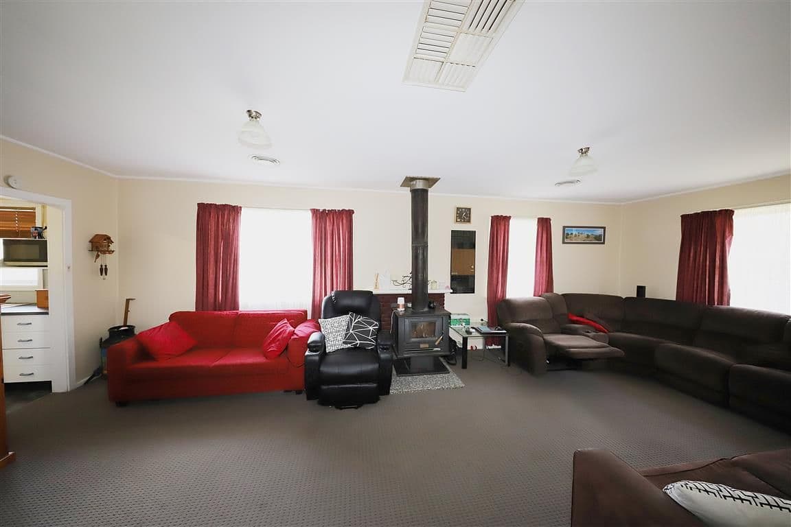 407 Snowy Mountains Highway, Tumut NSW 2720, Tumut - Thumbnail 2