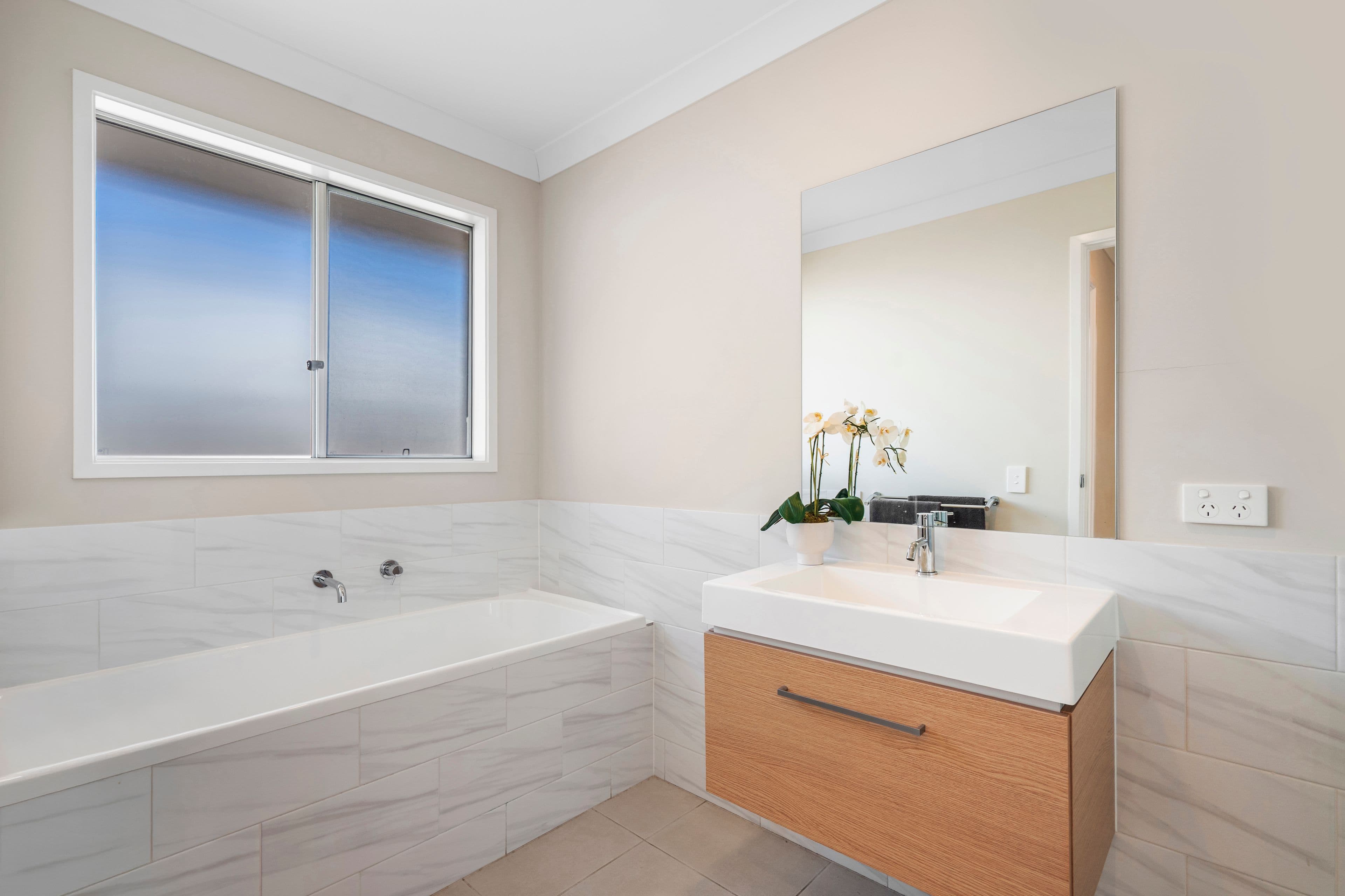 6 Riverlily Crescent, Bellbird Park QLD 4300, Bellbird Park - Thumbnail 8