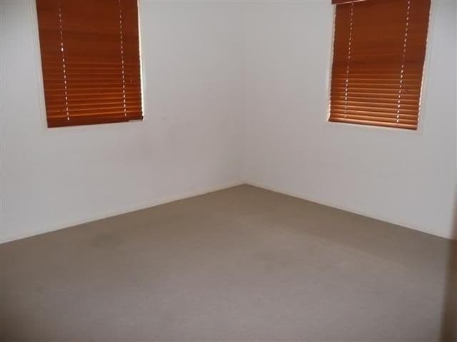 33 Combles Road, CAMP HILL QLD 4152, Camp Hill - Thumbnail 8