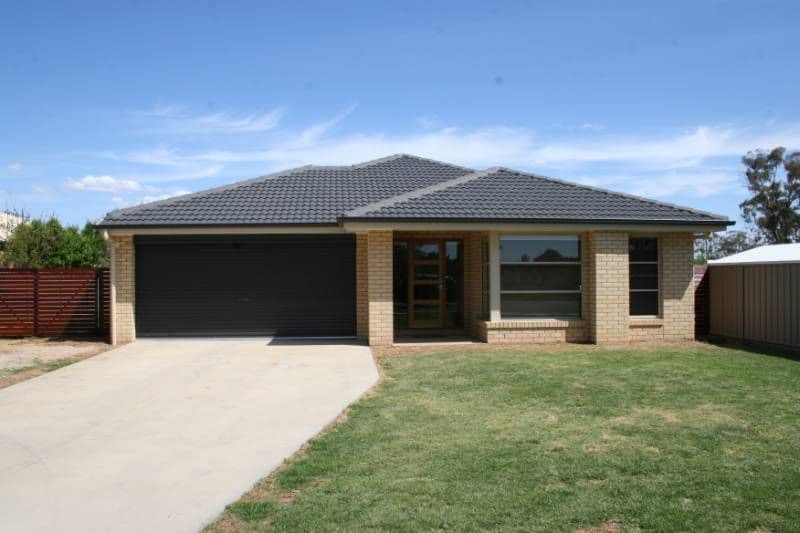 33 Diggora Road, ROCHESTER VIC 3561, Rochester - Image 1