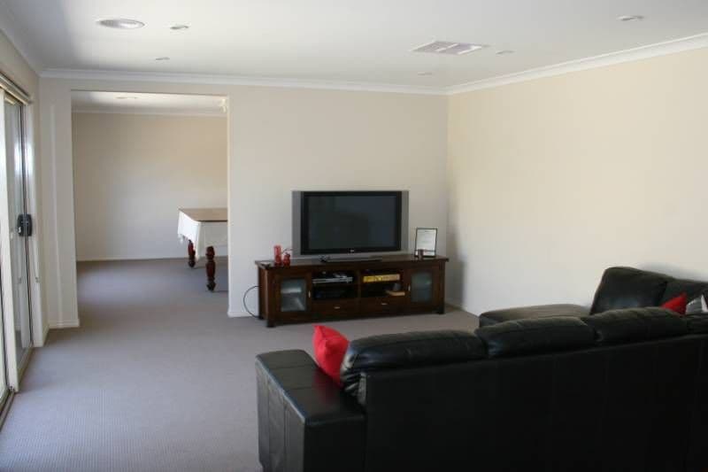 33 Diggora Road, ROCHESTER VIC 3561, Rochester - Thumbnail 4