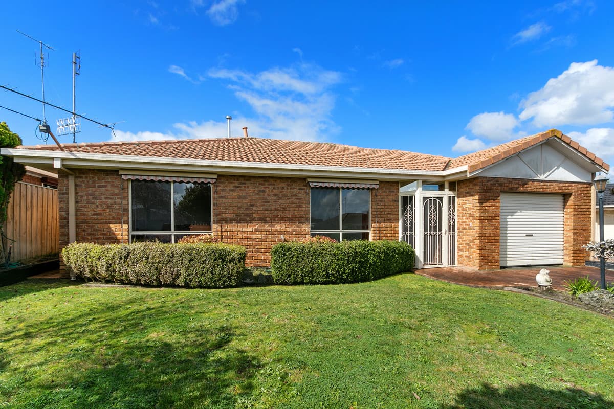 59 Auchterlonie Crescent, Churchill VIC 3842, Churchill - Thumbnail 2